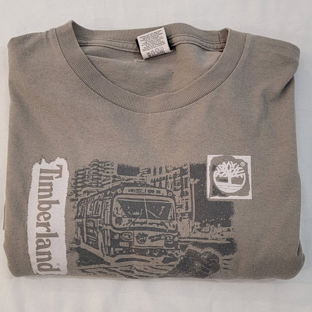 Timberland Graphic Long Sleeve Shirt – Outdoor-Inspired Streetwear Size Large